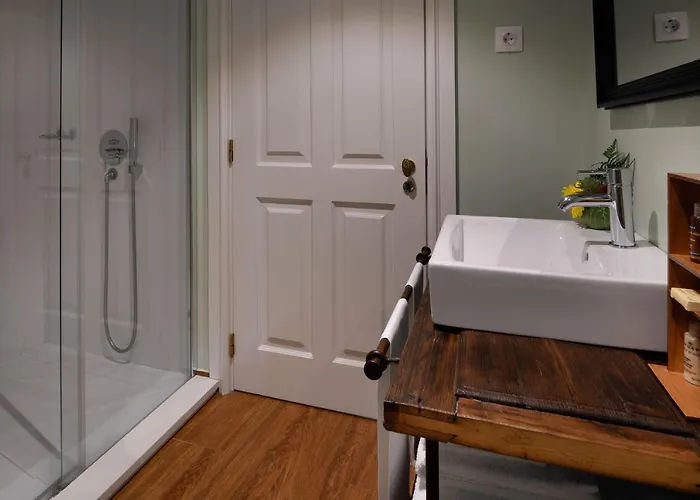 Vila Quinta Dos Carvalhos *